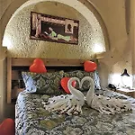 Hotell Mahzen Cave Hotel