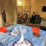 Hotell Mahzen Cave Hotel Ürgüp