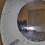 Mahzen Cave Hotel *