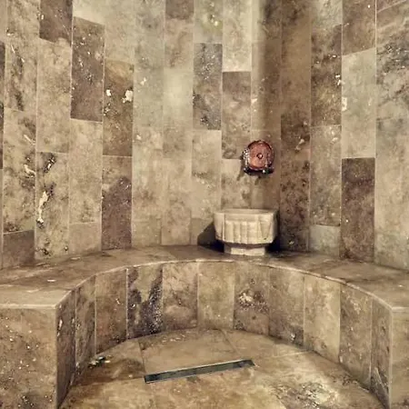 Mahzen Cave מלון אורגופ